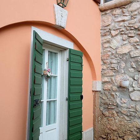 Casa Del Capitello Daire Caprino Veronese Dış mekan fotoğraf