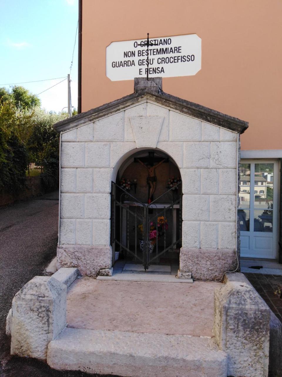 Casa Del Capitello Daire Caprino Veronese Dış mekan fotoğraf